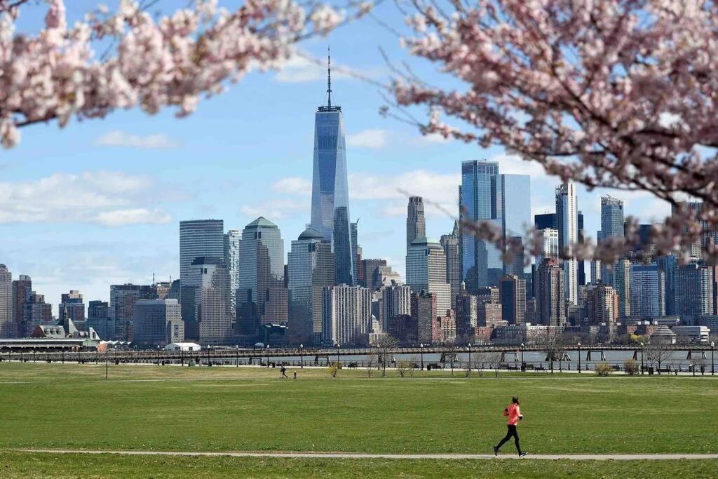 Liberty Dream - 20 Min To Nyc Apartment Jersey City Exterior photo